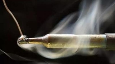 电子焊锡材料怎么选，焊锡烟雾净化器厂家告诉你。