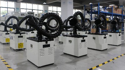 激光烟雾净化器出货！执信环?？萍汲隹诙┑?！