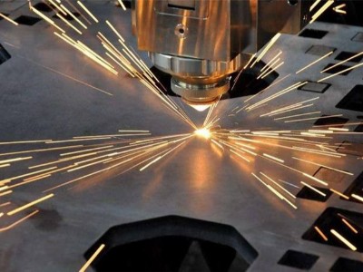 金屬切割、打磨拋光煙塵凈化方案